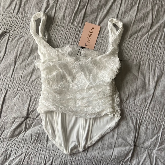 NWT corset Top - Picture 4 of 8